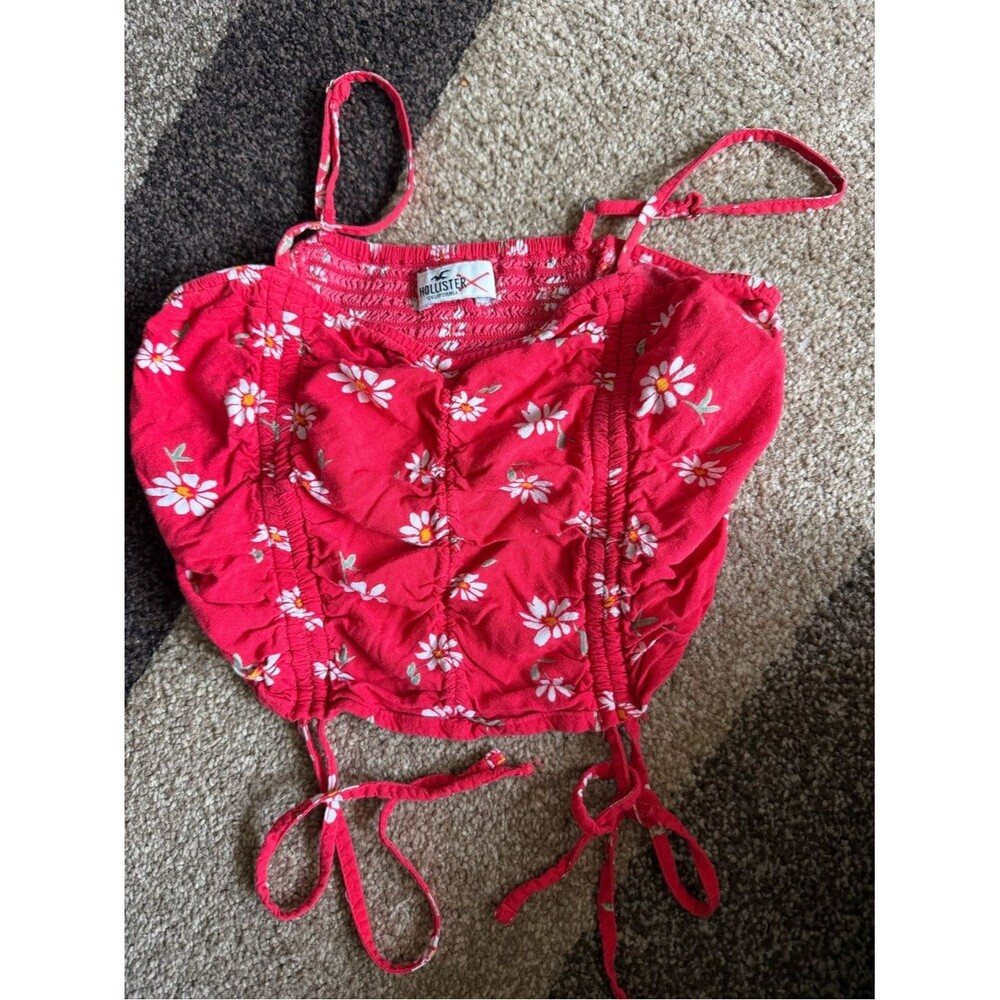 Hollister Daisy Smocked Crop Top